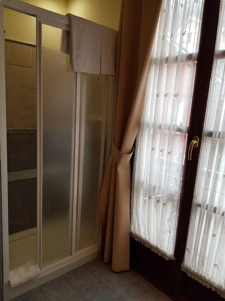 Hotel Rural La Plaza Касо Экстерьер фото