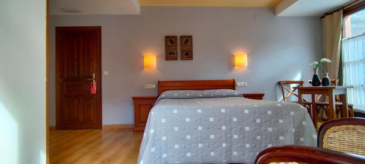 Hotel Rural La Plaza Касо Экстерьер фото