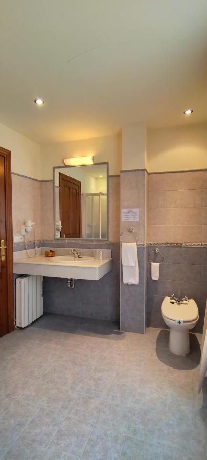 Hotel Rural La Plaza Касо Экстерьер фото